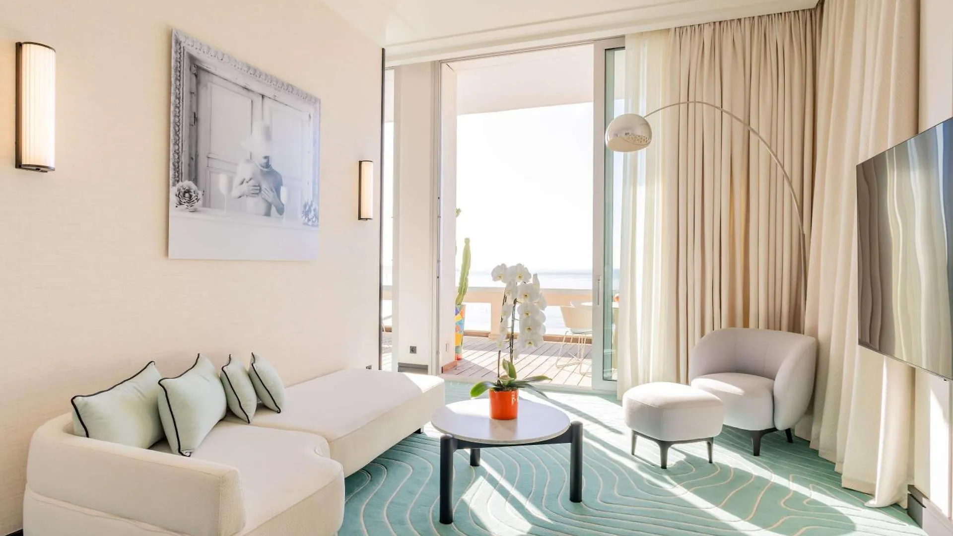 Mondrian Cannes Hotel