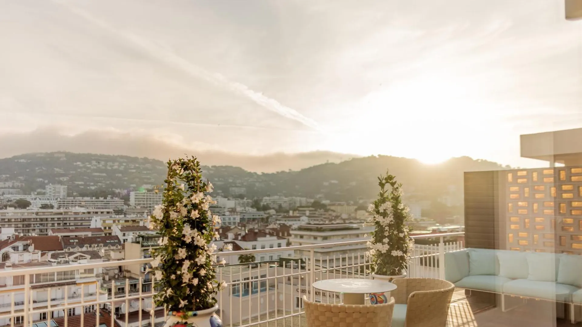 Mondrian Cannes Hotel